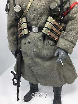 1/6 Dragon German Wehrmacht 6th Army Stalingrad Mp-40 Winter Gear Bbi DID Ww2