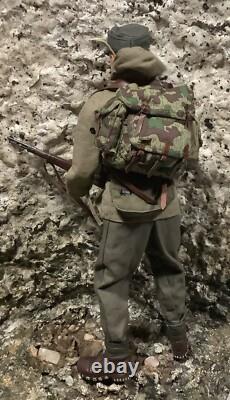 1/6 WWII Dragon German Army Mountain Troop Pair (2) Duo Officer & Trooper
