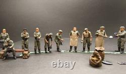 1/72 WWII German Army Logistics 18 Men Cooking Class+Dining Car Painted Model