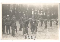 3 VINTAGE 1930s-40s WWII GERMAN ARMY PHOTOS! SOLDIERS IN TRAINING! MARCHING! 5x3