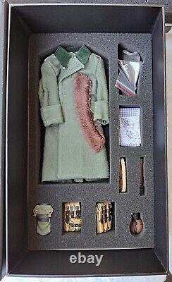 Alert Line AL100035 1/6 WWII German Army Officer Man Male Soldier Figure Model