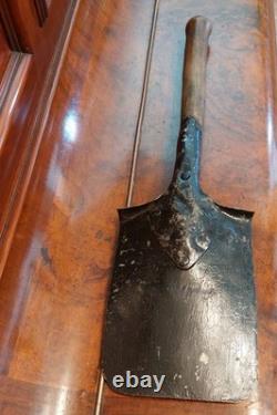 Authentic German Army Ww2 Third Reich Trench Shovel Germany Dog Wolf Logo Wwii