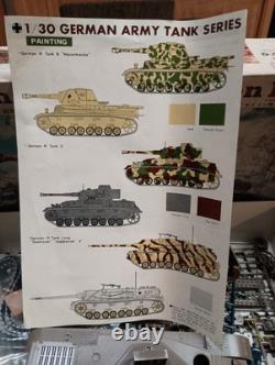 Bandai German Army Tank WWII Panzerkampfwagen IV-G 1/30 Vintage Model Kit Pzkw