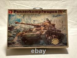 Bandai German Army Tank WWII Panzerkampfwagen IV-G 1/30 Vtg Model Kit NEW OPEN