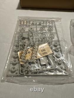 Bandai German Army Tank WWII Panzerkampfwagen IV-G 1/30 Vtg Model Kit NEW OPEN