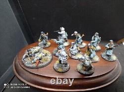 Bolt Action 28mm WW2 German Winter Army 12 men PROPAINTED Warlord Games 4/4