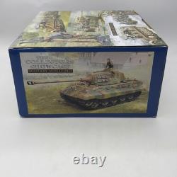 Collectors Showcase WWII German Army Display Piece Military Miniatures NIB