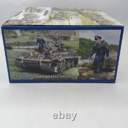 Collectors Showcase WWII German Army Display Piece Military Miniatures NIB