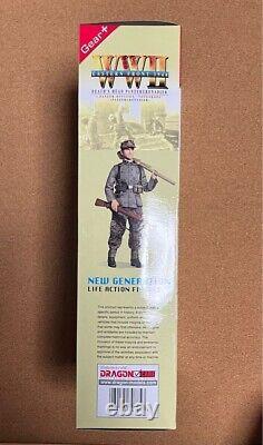 Dragon Model 1/6 WWII Gear+ German Army Waffen SS Helmut Jenninger