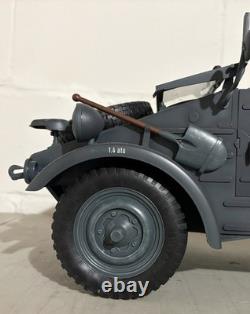 Dragon WWII Kubelwagen Type 82 16 German Army Military Vehicle
