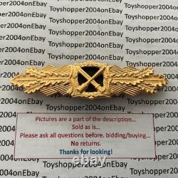 German 1957 Army WWII Veteran Close Combat Clasp in Gold
