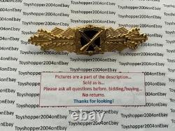 German 1957 Army WWII Veteran Close Combat Clasp in Gold Curved