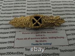 German 1957 Army WWII Veteran Close Combat Clasp in Gold Curved