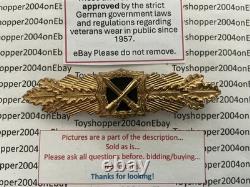 German 1957 Army WWII Veteran Close Combat Clasp in Gold Early Version