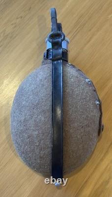 German Army M31 Canteen with Carrying Loop, Outstanding Piece