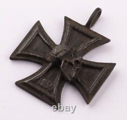 German WW2 Iron Cross pattée SKULL Pendant for Necklace WWII Knights 1939 Army