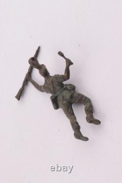 German soldier attacks Russian T-34 tank WW2 art Soviet army armored force WWII