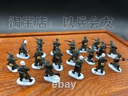 Hand Made 1/72 WWII German Army 1944 Battle of the Ardennes Painted Model