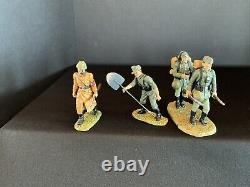 Lineol Post WWII Original Figures (10) German Army & General Staff