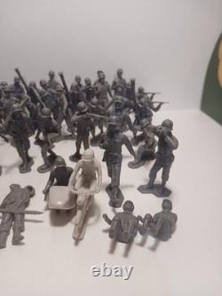 Marx Light Gray German Army Soldiers WWII 54mm 1963 Lot of 100