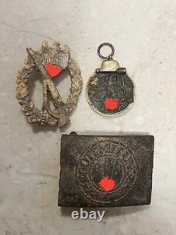 Original german ww2 set of Infantry badge belt buckle eastern fr medal relics