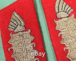 Pair of German World War II Army Heer GENERAL Collar Tabs