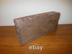 WW II German Army Patronenkasten 41 STEEL STORAGE BOX / CAN #2 NICE