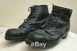 WW2 German Army Ankle Boots large size 9. Standard pattern Original matched