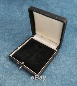 WW2 German Army Wehrmacht War Merit WWI BADGE award medal cross bar pin box case