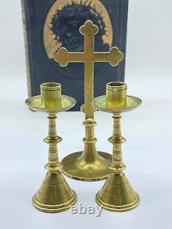 WW2 Period German Chaplains Religious Manual, Crucifix & Alter Set