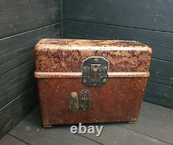 WWII German Army Bakelite Case Field Radio Phone Telephone F 33. (N 2)