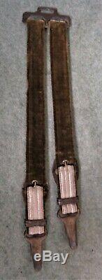 WWII German Army Officers Dagger Hangers Very nice- TEXT BOOK Example