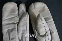 WWII German Army Wehrmacht Machine Gunner Gloves Mitts Winter Gauntlets, Scarce