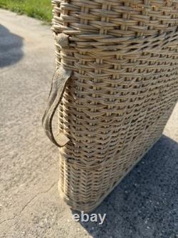 WWII German Army Wicker Artillery Basket Ammo Shell Carrier Holds 4 Shells WWII German Army Wicker Artillery Basket Ammo Shell Carrier Holds 4 Shells