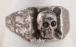 WWII Ring GERMAN ww2 WEHRMACHT Skull IRON Cross GERMANY Army MILITARY Soldiers A