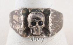 WWII Ring GERMAN ww2 WEHRMACHT Skull IRON Cross GERMANY Army MILITARY Soldiers A