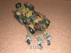 WWII TIN WIND UP ARMY VEHICLE w TOY GERMAN SOLDIERS CANNON LINEOL ELASTOLIN WW2