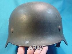 Wwii M-40 German Army Helmet With Liner And Chinstrap