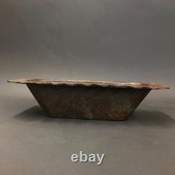 1944 Seconde Guerre mondiale Armée allemande Bouclier en métal Monté sur bunker en rondins de bois pour tir