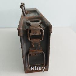 Ancienne boîte d'ammunition militaire MG34 MG42 Allemagne Boîte en métal WEHRMACHT ARMÉE Seconde Guerre mondiale WWII