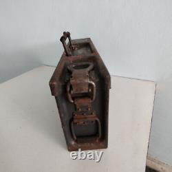 Ancienne boîte d'ammunition militaire MG34 MG42 Allemagne Boîte en métal WEHRMACHT ARMÉE Seconde Guerre mondiale WWII