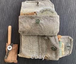 Armée allemande Seconde Guerre mondiale kit de campagne allemand vintage brosse et set de couture avec pochette M