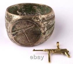 Bague allemande de la Seconde Guerre mondiale Pendentif MP-40 mitrailleuse Armée Wehrmacht