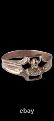 Bague allemande de la Wehrmacht de la Seconde Guerre mondiale avec tête de Viking