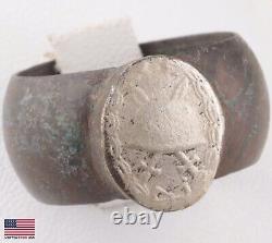 Bague de la Seconde Guerre mondiale Casque de l'armée allemande WEHRMACHT GERMANY Casque militaire ÉPÉEs Art