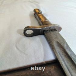 Baïonnette de combat K98 Mauser de l’armée allemande de la Seconde Guerre mondiale avec fourreau à anneau de bouche, patine de la Seconde Guerre mondiale