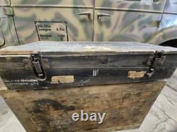 Boîte en bois de l'armée allemande très rare de la Seconde Guerre mondiale pour 12cmGr. W. 42(r), datée, estampilles du fabricant