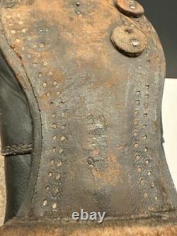 Botte d'hiver originale de l'armée allemande de la Seconde Guerre mondiale, côté gauche, en très bon état