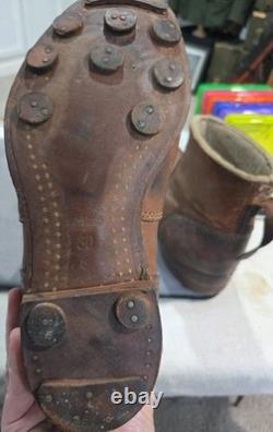 Bottes d’hiver raccourcies de sentinelle de l’armée allemande de la Seconde Guerre mondiale, Wehrmacht, marquées du fabricant, d’origine