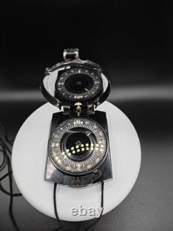 Boussole de marche en bakélite originale de la Wehrmacht allemande de la Seconde Guerre mondiale ETL - Krieger & Faudt